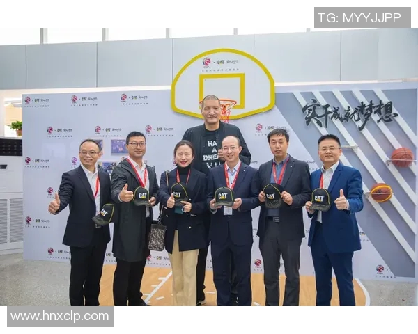 篮球明星巴特尔的传奇人生与篮球梦想的追逐之路